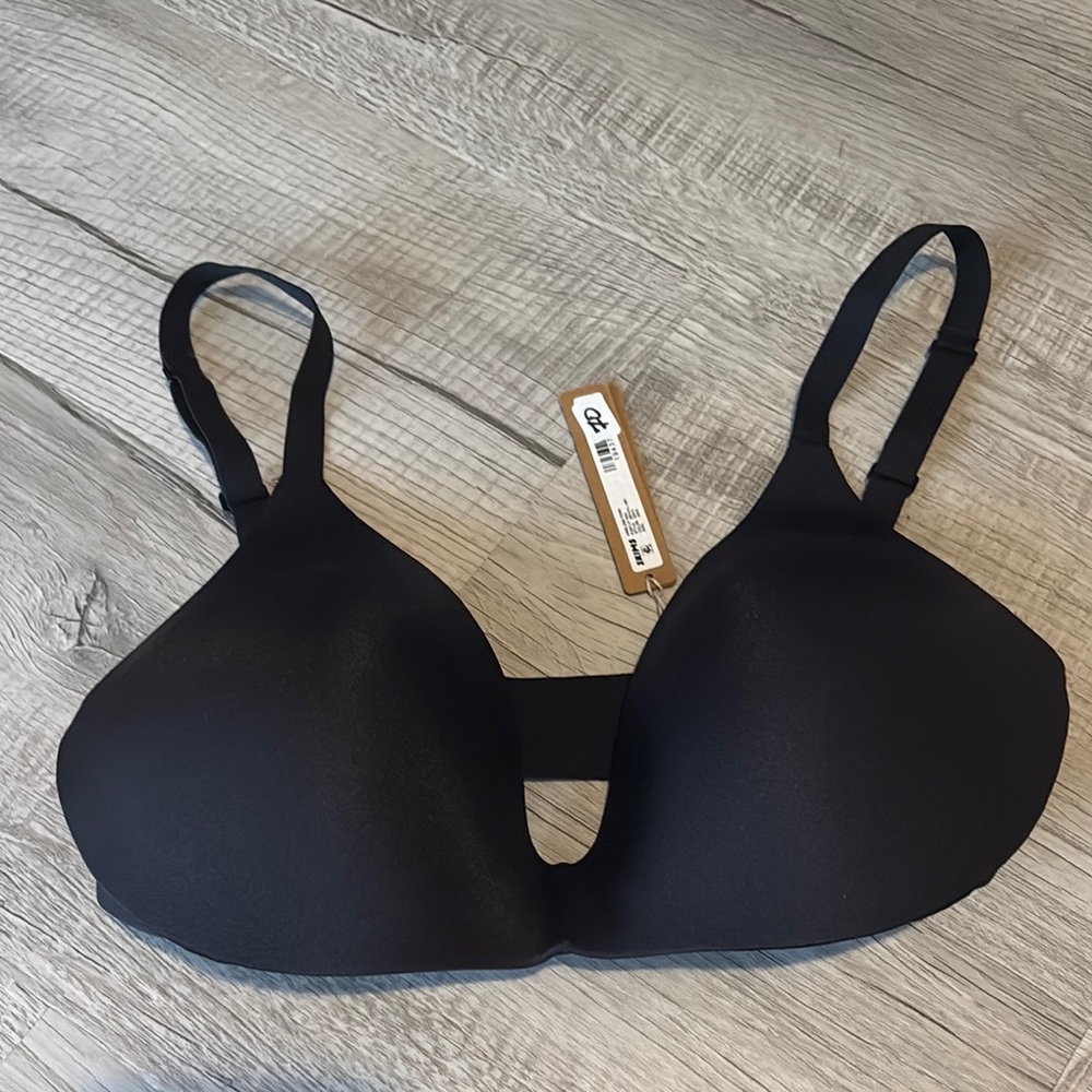 SKIMS Black Seamless Everyday Bra